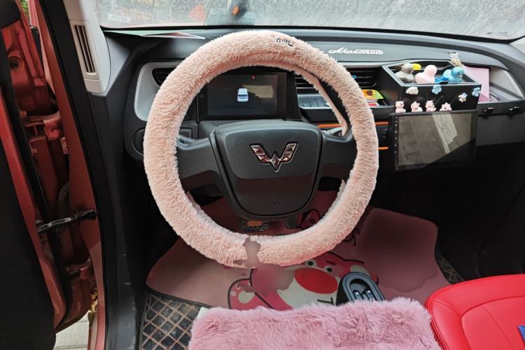 Used Wuling Hongguang MINIEV 2020 Freedom Version Lithium Iron Phosphate Steering Wheel