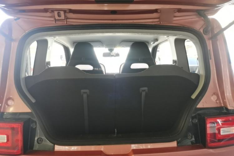 Used Wuling Hongguang MINIEV 2020 Zizai Version Lithium-NMC Trunk