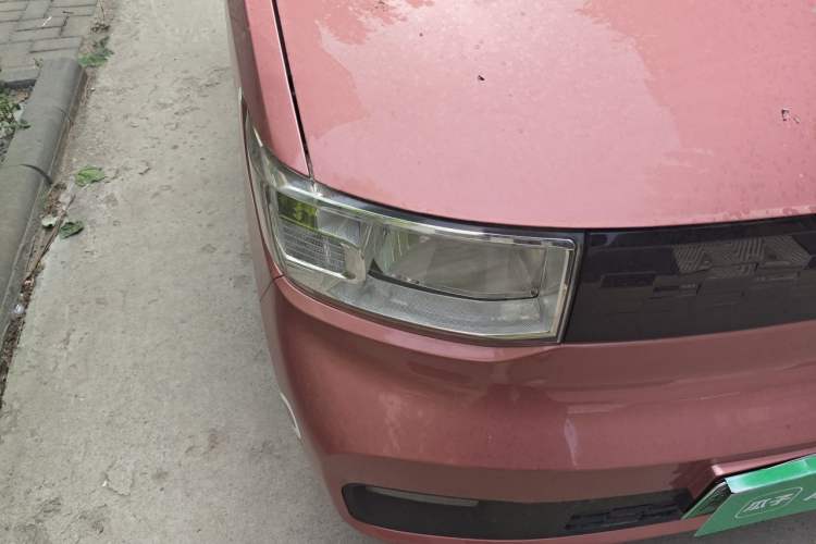 Used Wuling Hongguang MINIEV 2020 Freedom Version Lithium Iron Phosphate Right Front Headlight