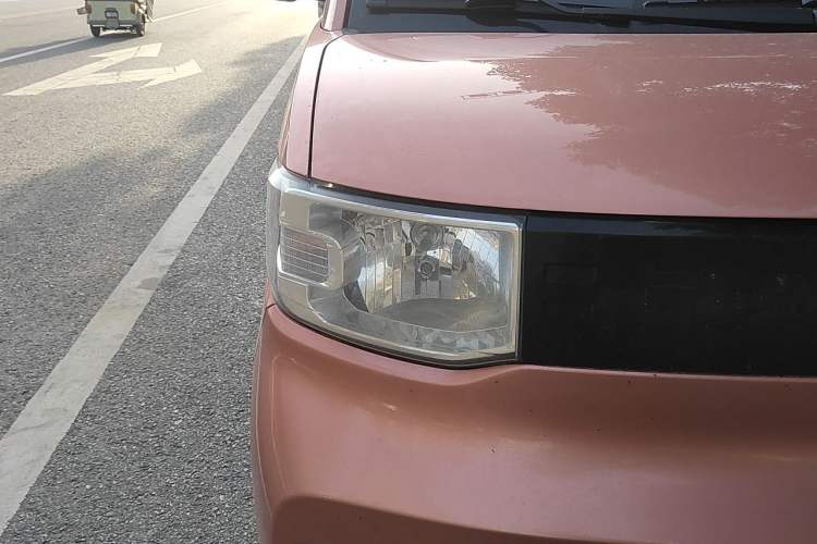 Used Wuling Hongguang MINIEV 2020 Enjoyment Model Lithium Iron Phosphate Right Front Headlight