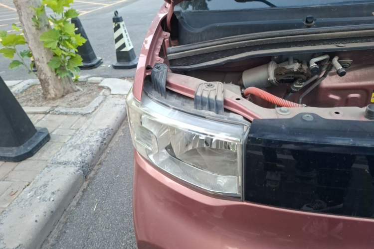 Used Wuling Hongguang MINIEV 2020 Freedom Version Lithium Iron Phosphate Right Front Headlight