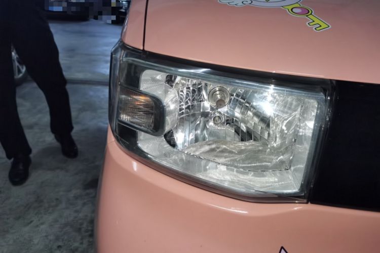 Used Wuling Hongguang MINIEV 2020 Freedom Version Lithium Iron Phosphate Right Front Headlight