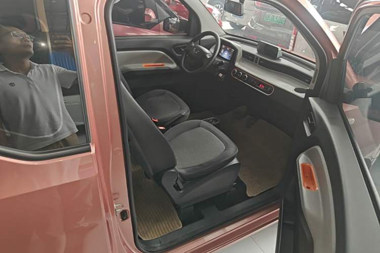 Used Wuling Hongguang MINIEV 2020 Enjoy Edition Lithium-Ion Battery Right Front Seat