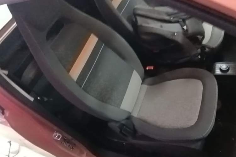 Used Wuling Hongguang MINIEV 2020 Enjoyment Model Lithium Iron Phosphate Right Front Seat