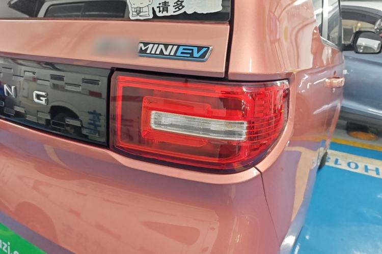Used Wuling Hongguang MINIEV 2020 Enjoyment Model Lithium Iron Phosphate Right Rear Taillight