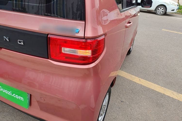 Used Wuling Hongguang MINIEV 2020 Freedom Version Lithium Iron Phosphate Right Rear Taillight
