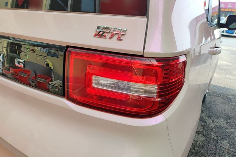 Used Wuling Hongguang MINIEV 2020 Enjoyment Model Lithium Iron Phosphate Right Rear Taillight