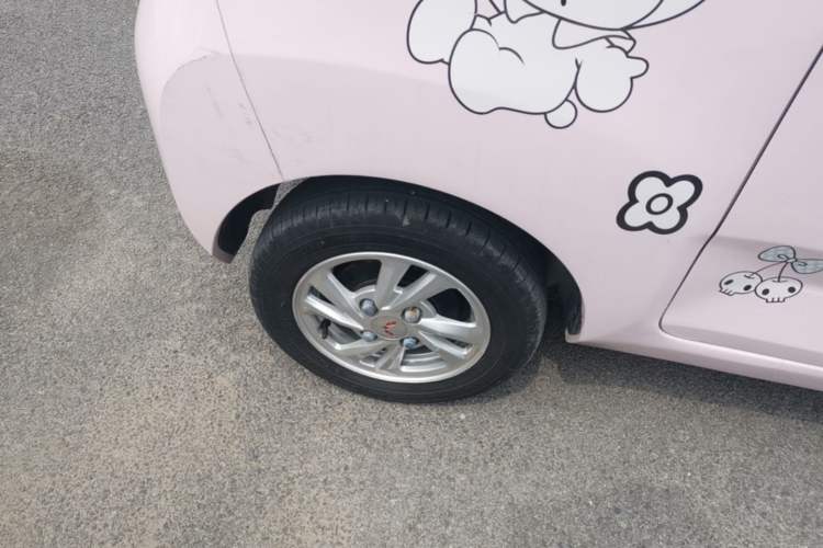 Used Wuling Hongguang MINIEV 2020 Easy Version Lithium-Ion Battery Right Rear Wheel Hub