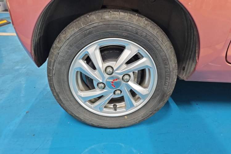 Used Wuling Hongguang MINIEV 2020 Enjoyment Model Lithium Iron Phosphate Right Rear Wheel Hub
