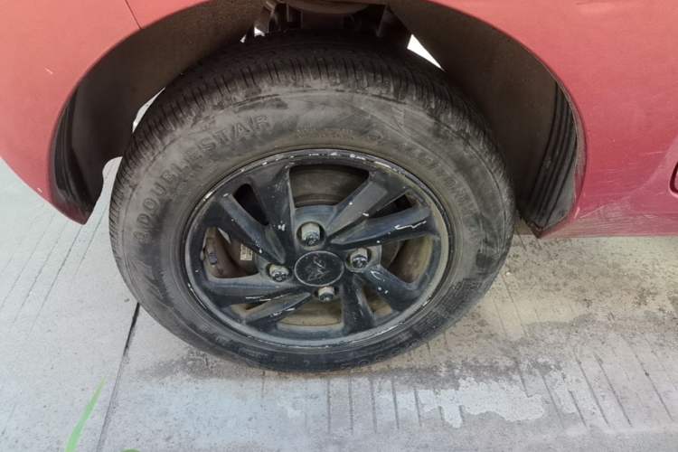 Used Wuling Hongguang MINIEV 2020 Zizai Version Lithium-NMC Right Rear Wheel Hub