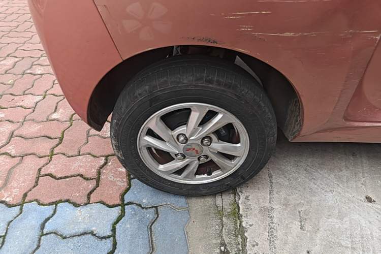 Used Wuling Hongguang MINIEV 2020 Enjoyment Model Lithium Iron Phosphate Right Rear Wheel Hub