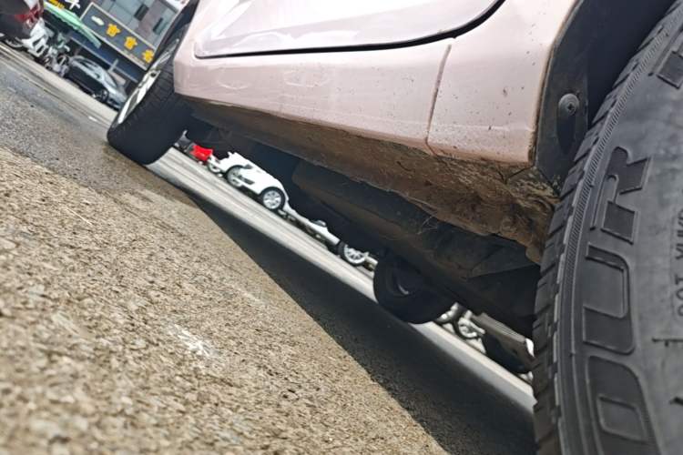 Used Wuling Hongguang MINIEV 2020 Zizai Version Lithium-NMC Right Side Sill