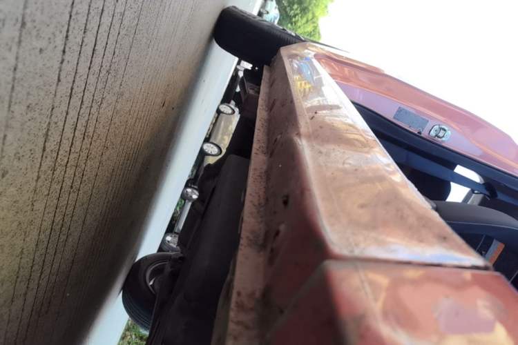 Used Wuling Hongguang MINIEV 2020 Zizai Version Lithium-NMC Right Side Sill