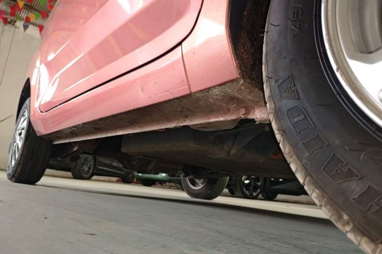 Used Wuling Hongguang MINIEV 2020 Freedom Version Lithium Iron Phosphate Right Side Sill