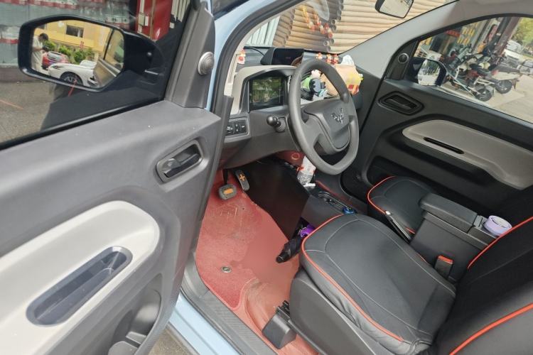 Used Wuling Hongguang MINIEV 2020 Freedom Version Lithium Iron Phosphate Driver Seat