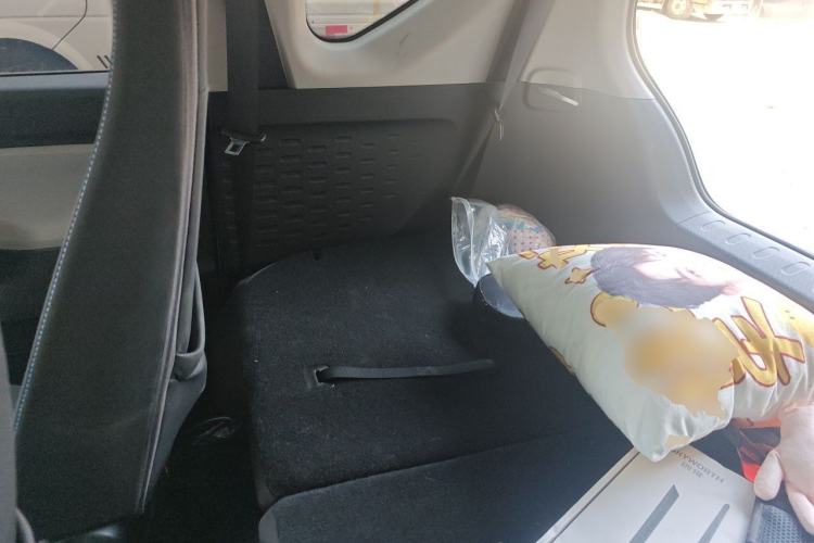 Used Wuling Hongguang MINIEV 2020 Enjoyment Model Lithium Iron Phosphate Left Rear Seat