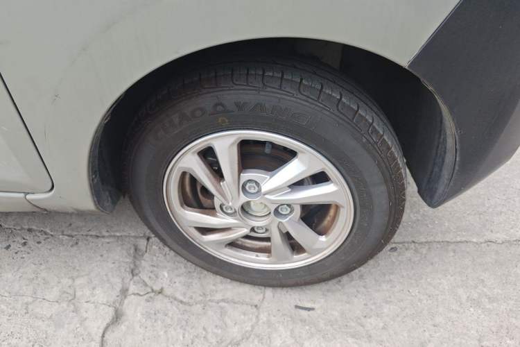 Used Wuling Hongguang MINIEV 2020 Enjoyment Model Lithium Iron Phosphate Right Front Wheel Hub