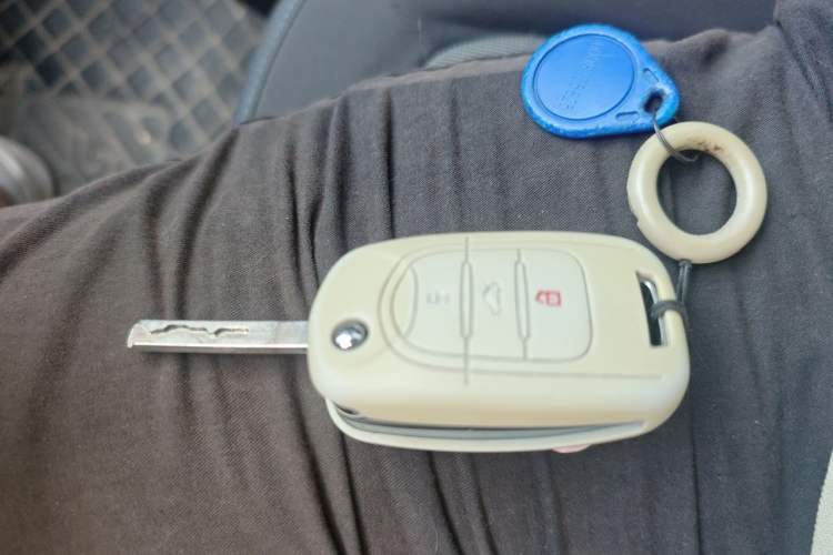 Used Wuling Hongguang MINIEV 2020 Enjoyment Model Lithium Iron Phosphate Vehicle Key