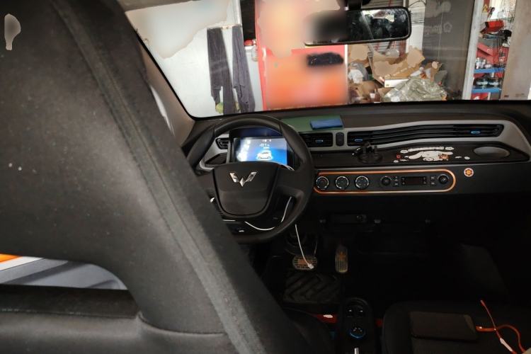 Used Wuling Hongguang MINIEV 2020 Enjoy Edition Lithium-Ion Battery Steering Wheel