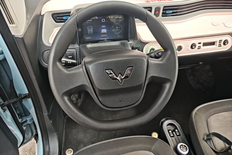 Used Wuling Hongguang MINIEV 2020 Zizai Version Lithium-NMC Steering Wheel