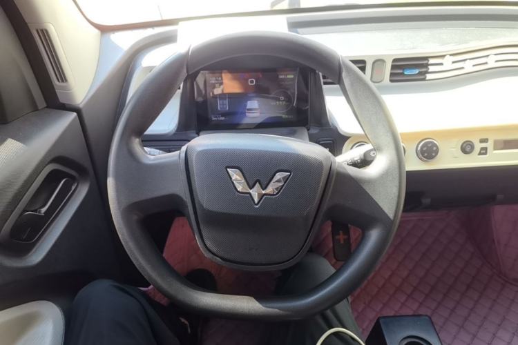 Used Wuling Hongguang MINIEV 2020 Zizai Version Lithium-NMC Steering Wheel