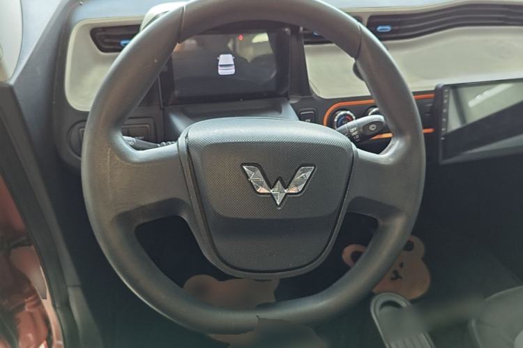 Used Wuling Hongguang MINIEV 2020 Enjoy Edition Lithium-Ion Battery Steering Wheel