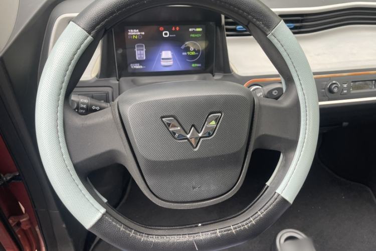 Used Wuling Hongguang MINIEV 2020 Freedom Version Lithium Iron Phosphate Steering Wheel