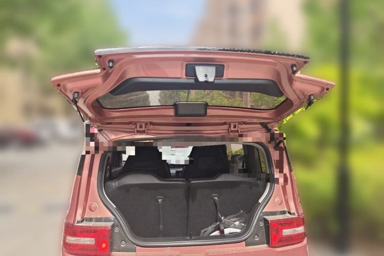 Used Wuling Hongguang MINIEV 2020 Freedom Version Lithium Iron Phosphate Trunk