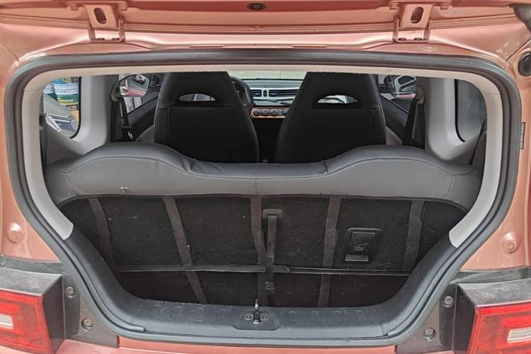 Used Wuling Hongguang MINIEV 2020 Enjoyment Model Lithium Iron Phosphate Trunk