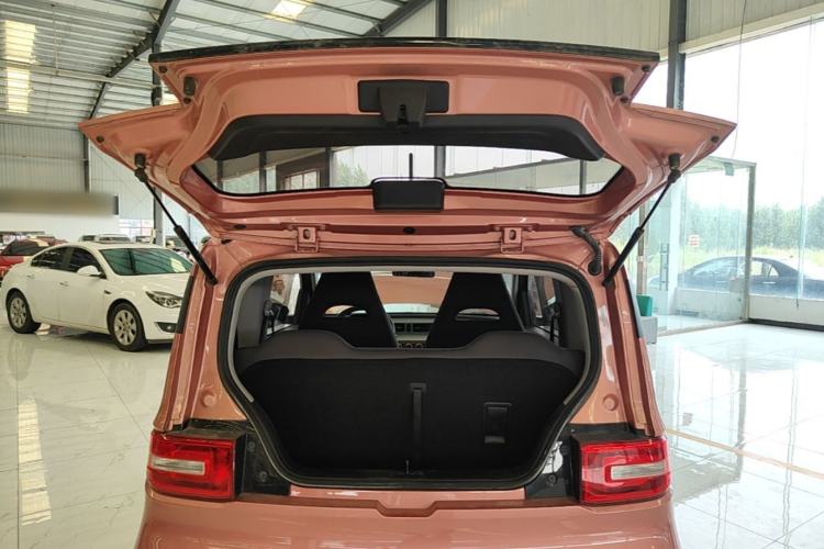 Used Wuling Hongguang MINIEV 2020 Zizai Version Lithium-NMC Trunk