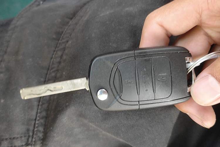 Used Wuling Hongguang MINIEV 2020 Enjoyment Model Lithium Iron Phosphate Vehicle Key