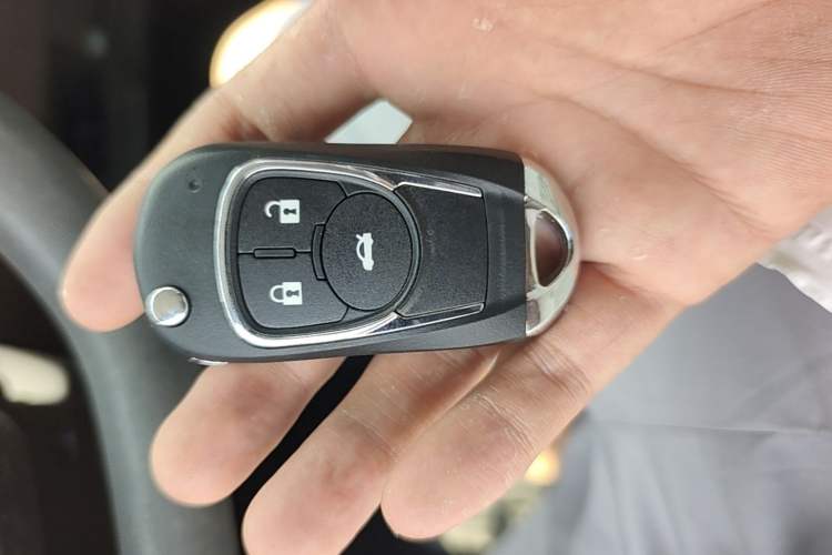 Used Wuling Hongguang MINIEV 2020 Enjoyment Model Lithium Iron Phosphate Vehicle Key