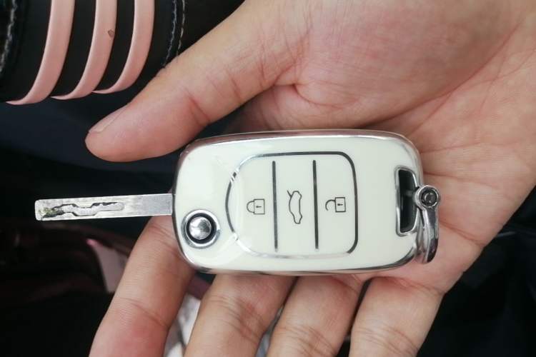 Used Wuling Hongguang MINIEV 2020 Zizai Version Lithium-NMC Vehicle Key
