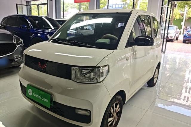 Ojetý Wuling Hongguang MINIEV 2020 Freedom Version Lithium Iron Phosphate