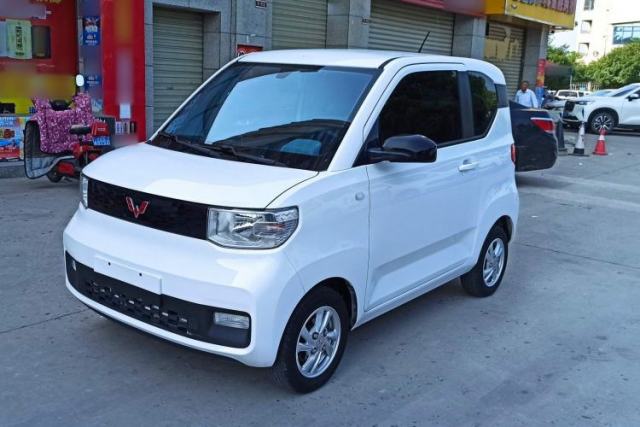 Ojetý Wuling Hongguang MINIEV 2020 Enjoyment Model Lithium Iron Phosphate