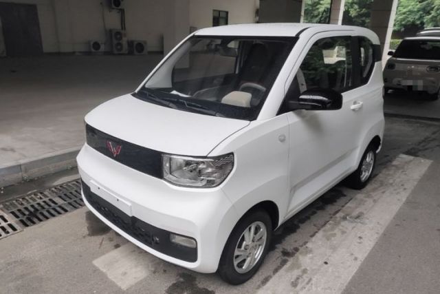 Ojetý Wuling Hongguang MINIEV 2020 Freedom Version Lithium Iron Phosphate