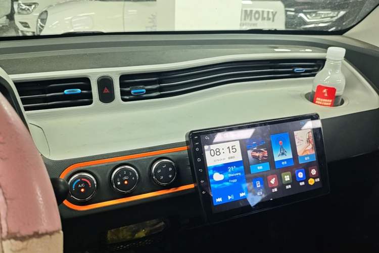 Used Wuling Hongguang MINIEV 2020 Freedom Version Lithium Iron Phosphate Audio And AC Panel