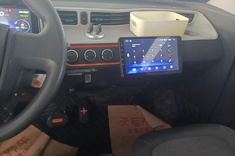 Used Wuling Hongguang MINIEV 2020 Freedom Version Lithium Iron Phosphate Audio And AC Panel