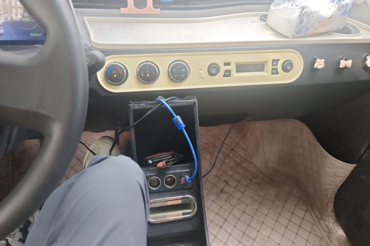 Used Wuling Hongguang MINIEV 2020 Freedom Version Lithium Iron Phosphate Audio And AC Panel
