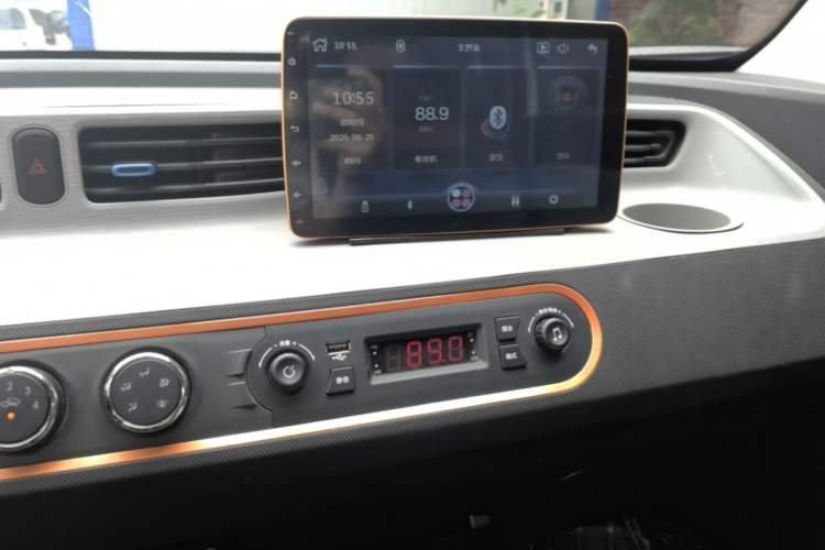 Used Wuling Hongguang MINIEV 2020 Enjoyment Model Lithium Iron Phosphate Audio And AC Panel