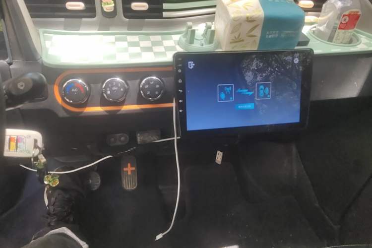 Used Wuling Hongguang MINIEV 2020 Enjoyment Model Lithium Iron Phosphate Audio And AC Panel