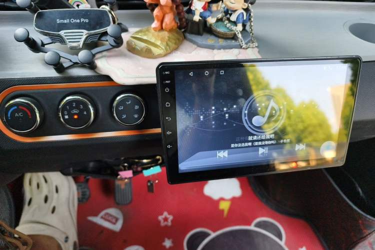 Used Wuling Hongguang MINIEV 2020 Enjoyment Model Lithium Iron Phosphate Audio And AC Panel