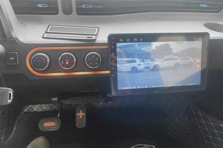 Used Wuling Hongguang MINIEV 2020 Zizai Version Lithium-NMC Audio And AC Panel