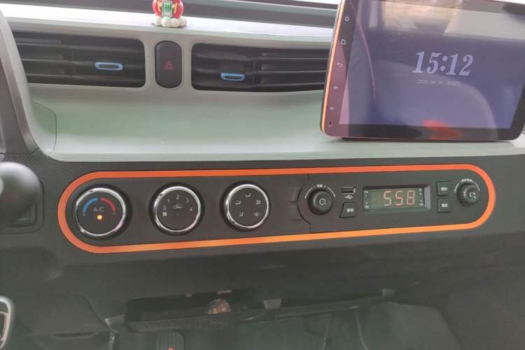 Used Wuling Hongguang MINIEV 2020 Enjoyment Model Lithium Iron Phosphate Audio And AC Panel