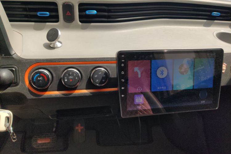 Used Wuling Hongguang MINIEV 2020 Enjoyment Model Lithium Iron Phosphate Audio And AC Panel