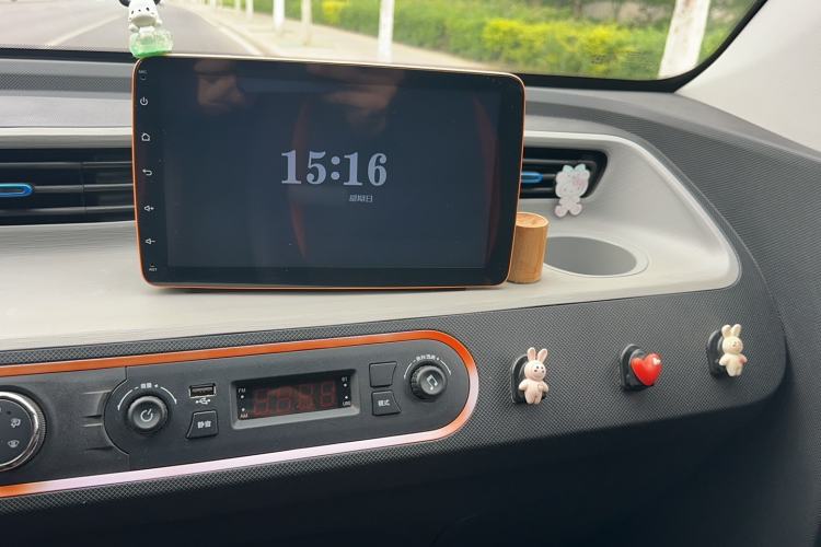 Used Wuling Hongguang MINIEV 2020 Zizai Version Lithium-NMC Audio And AC Panel