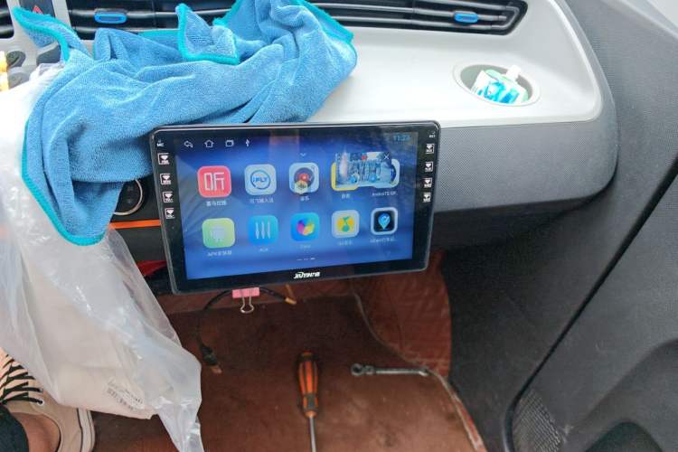 Used Wuling Hongguang MINIEV 2020 Enjoy Edition Lithium-Ion Battery Audio And AC Panel