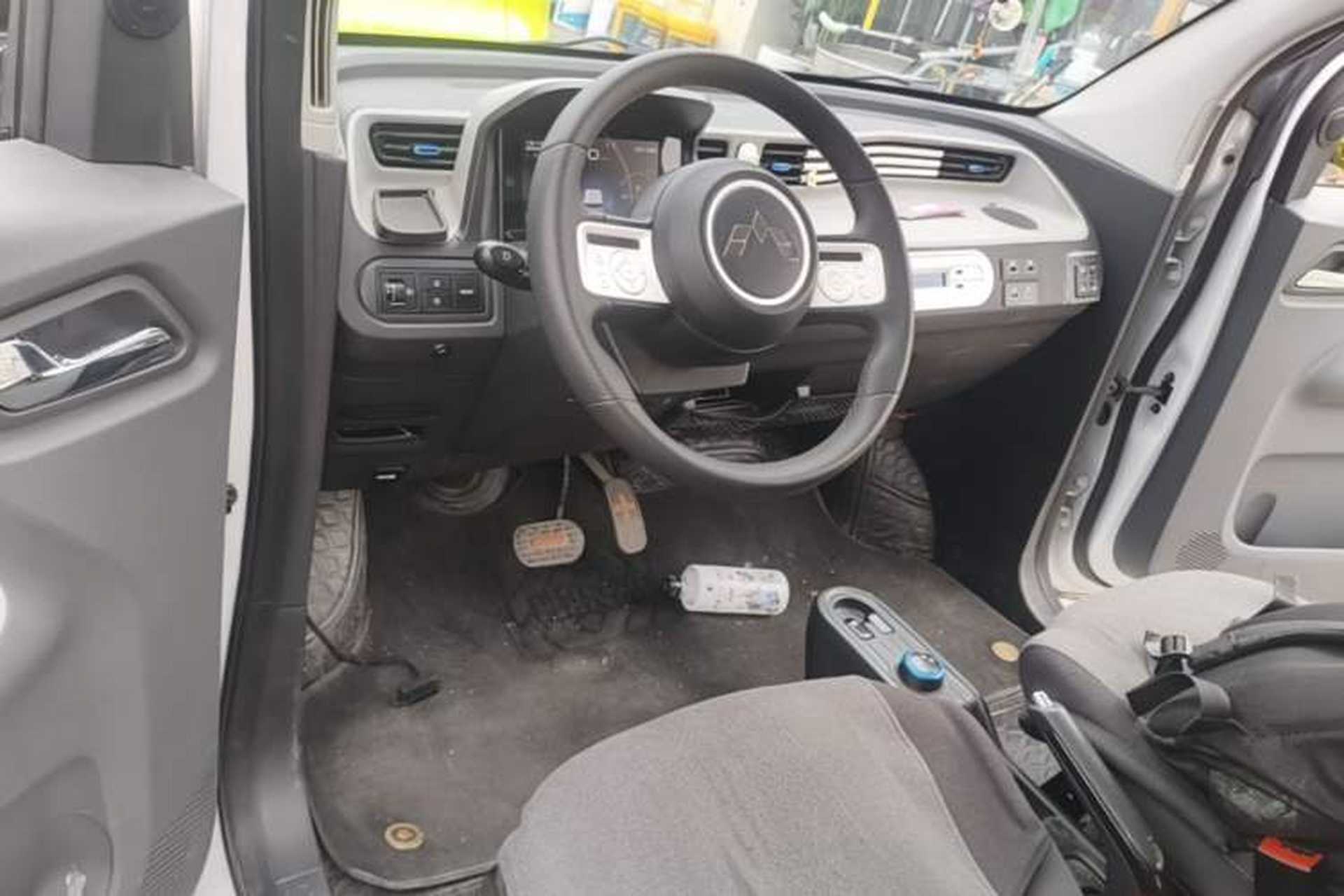Used Wuling Hongguang MINIEV 2020 Zizai Version Lithium-NMC Center Console