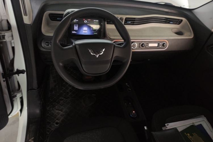 Used Wuling Hongguang MINIEV 2020 Zizai Version Lithium-NMC Center Console