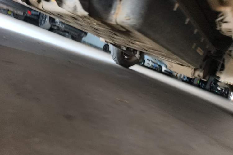 Used Wuling Hongguang MINIEV 2020 Zizai Version Lithium-NMC Chassis Front Left